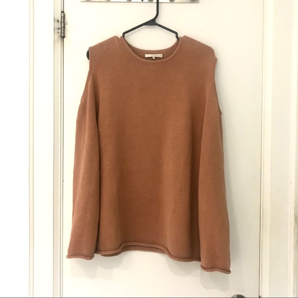 Cold Shoulder Sweater - Picture 1 of 3